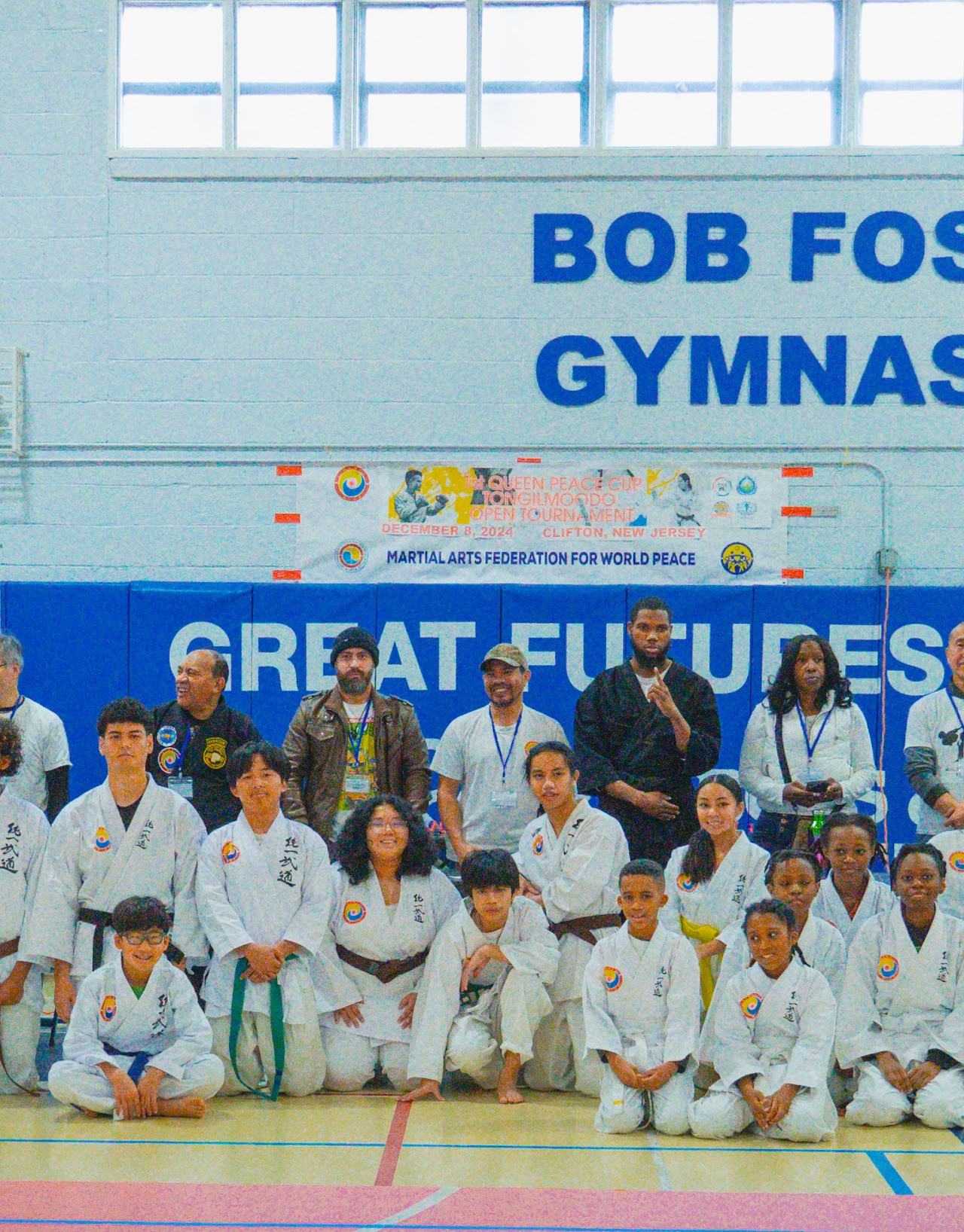 Group photo at the 1st Queen Peace Cup open tournament, December 8, 2024